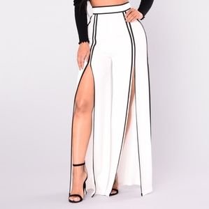 Fashion Nova Catalina Wide Slit Pants